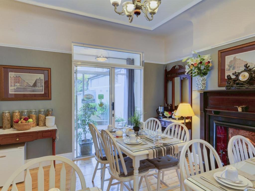 Avoca House B&B ダブリン エクステリア 写真