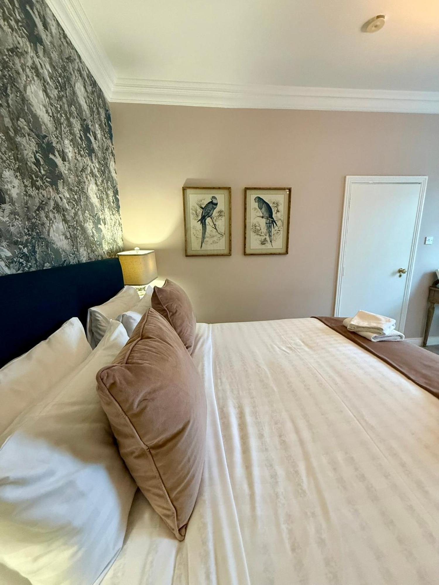 Avoca House B&B ダブリン エクステリア 写真